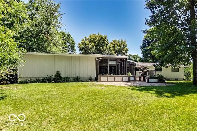 680 Robin Lane, Greenfield, IN 46140