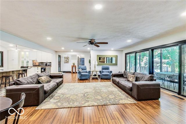 680 Robin Lane, Greenfield, IN 46140