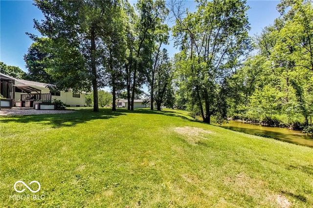 680 Robin Lane, Greenfield, IN 46140