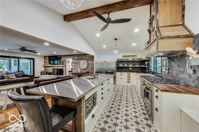 680 Robin Lane, Greenfield, IN 46140