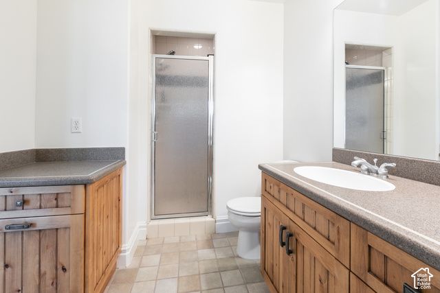 8149 S 2425 E, South Weber, UT 84405
