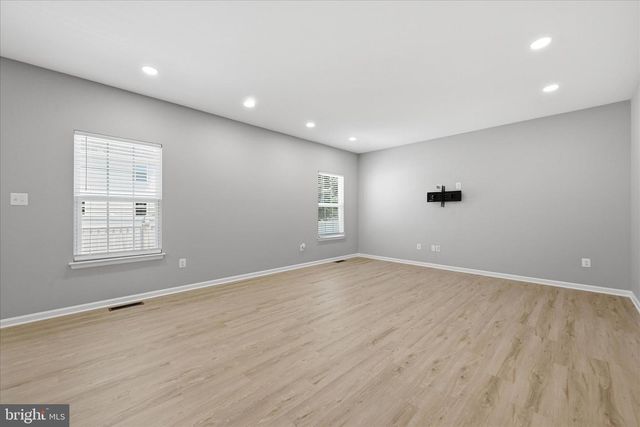 179 OVERBROOK RD, Ranson, WV 25438