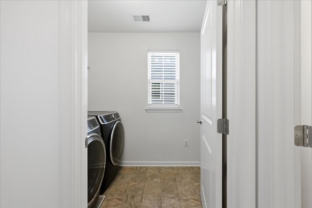 179 OVERBROOK RD, Ranson, WV 25438