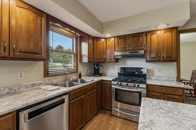 53213 Chelle Lane, Granger, IN 46530