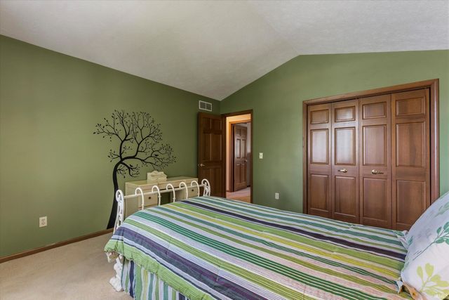 53213 Chelle Lane, Granger, IN 46530