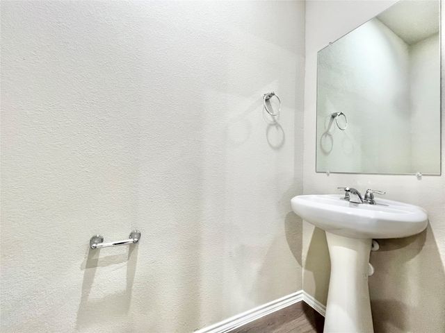 3501 E Renfro Street 403, Burleson, TX 76028