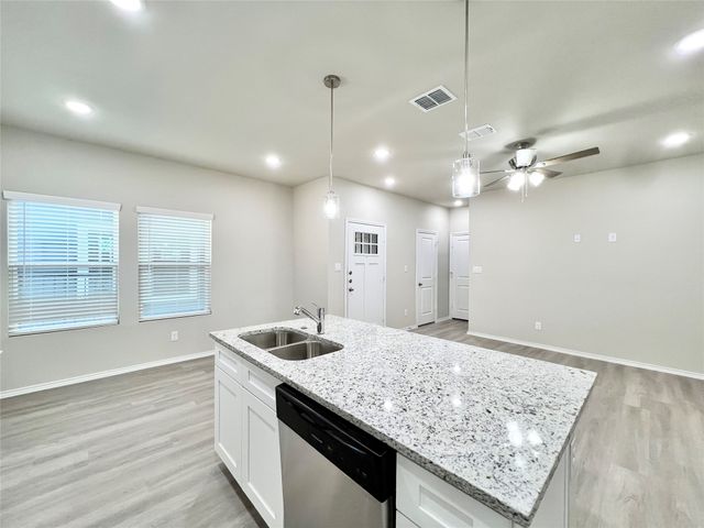 3501 E Renfro Street 403, Burleson, TX 76028