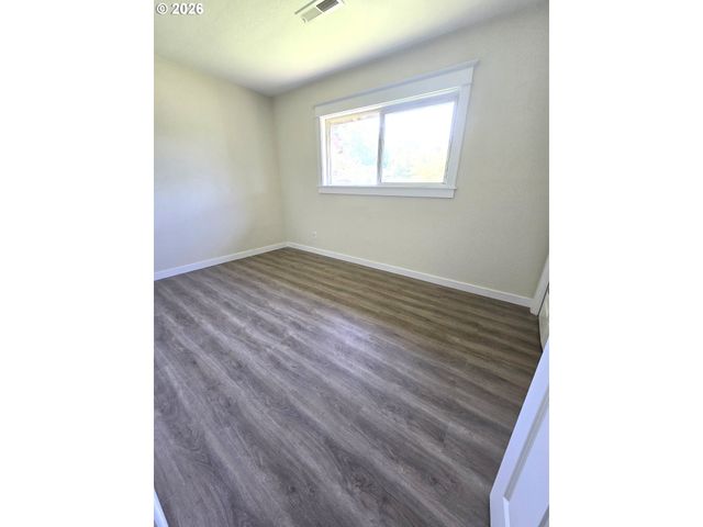 9805 N CENTRAL St, Portland, OR 97203