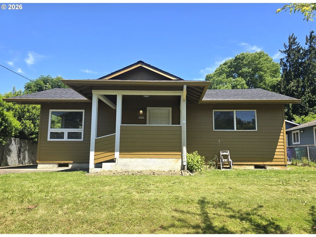 9805 N CENTRAL St, Portland, OR 97203