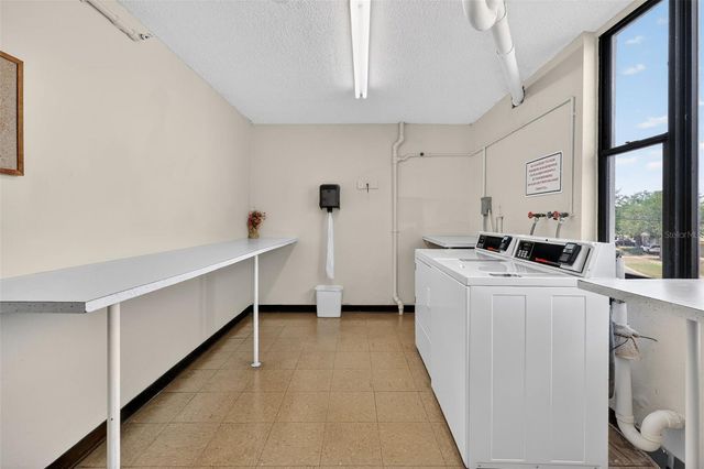 255 DOLPHIN POINT 211, Clearwater, FL 33767