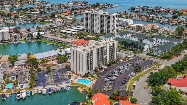 255 DOLPHIN POINT 211, Clearwater, FL 33767