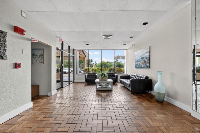 255 DOLPHIN POINT 211, Clearwater, FL 33767