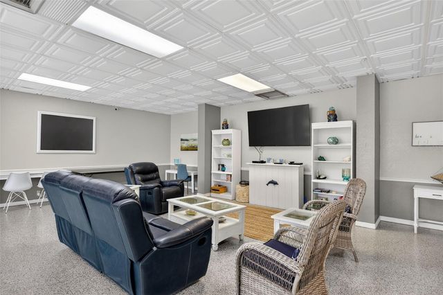 255 DOLPHIN POINT 211, Clearwater, FL 33767