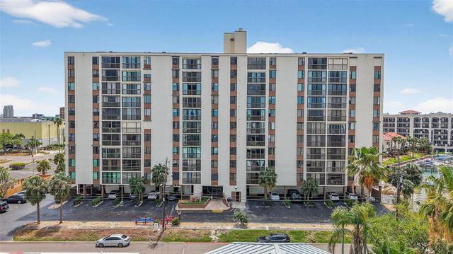 255 DOLPHIN POINT 211, Clearwater, FL 33767