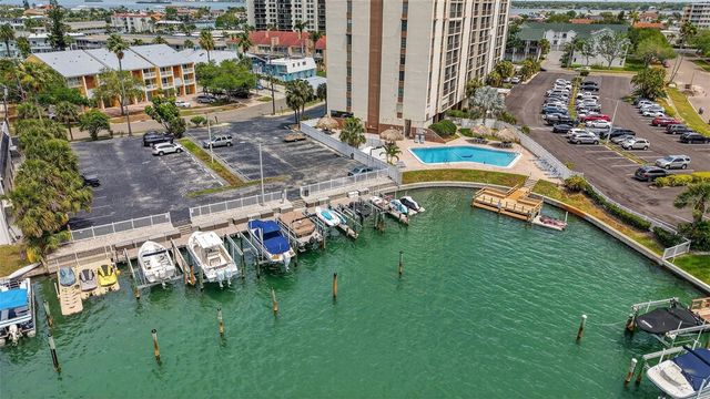 255 DOLPHIN POINT 211, Clearwater, FL 33767