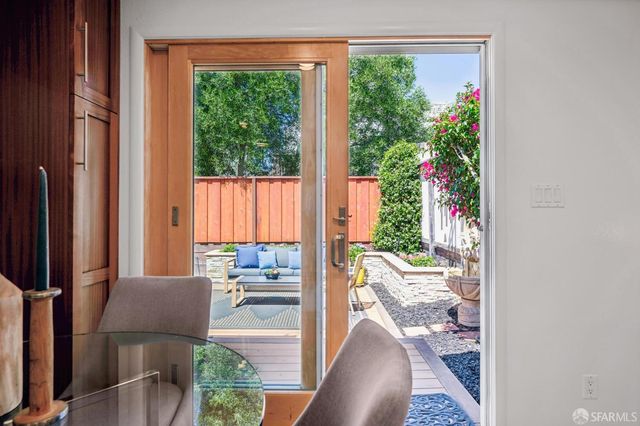 662 Prentiss Street, San Francisco, CA 94110