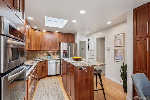 662 Prentiss Street, San Francisco, CA 94110