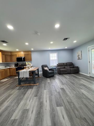 1609 Hudson Road, Summerton, SC 29148