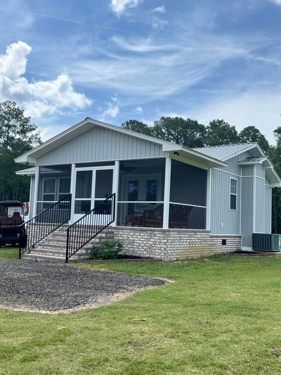 1609 Hudson Road, Summerton, SC 29148