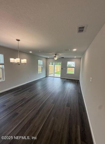 8674 CRYSTALLINE Lane, Jacksonville, FL 32221