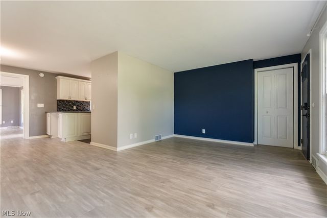 500 N Marion Avenue, Louisville, OH 44641