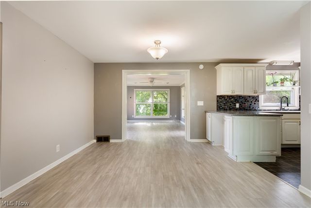 500 N Marion Avenue, Louisville, OH 44641