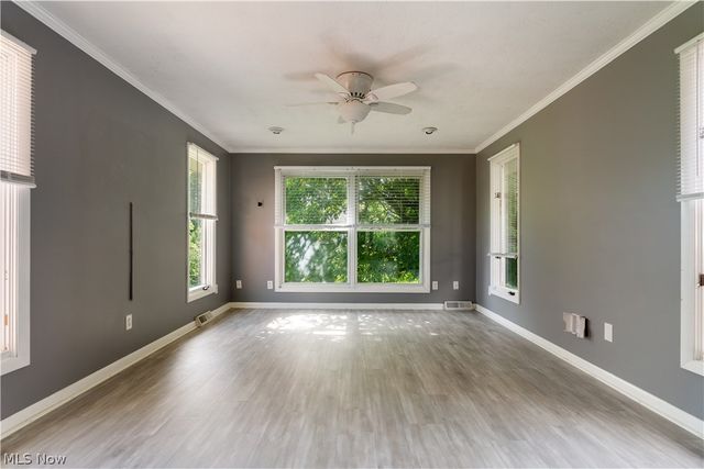 500 N Marion Avenue, Louisville, OH 44641