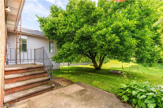 500 N Marion Avenue, Louisville, OH 44641