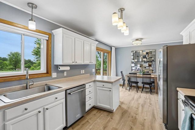 153 Kellie Marie Court, Reedsburg, WI 53959