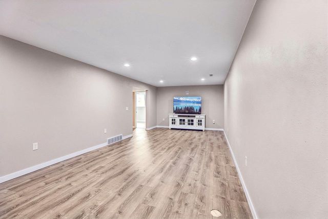 153 Kellie Marie Court, Reedsburg, WI 53959