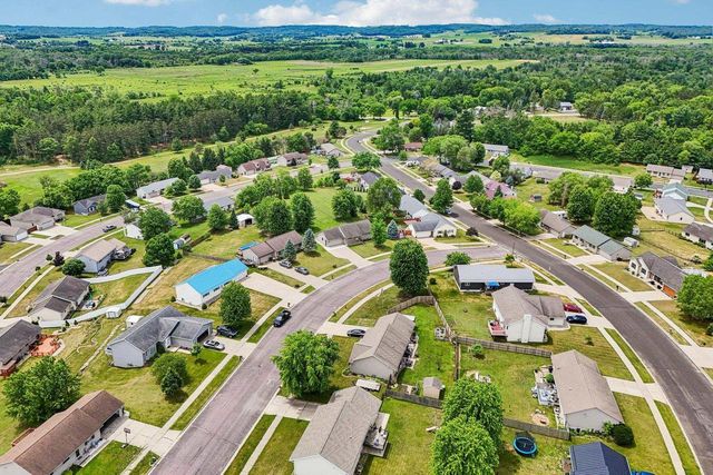 153 Kellie Marie Court, Reedsburg, WI 53959