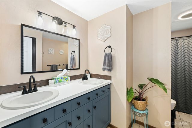 5632 Verna Street SE, Olympia, WA 98513