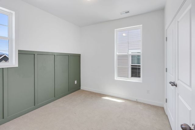 10937 S LAKE RUN RD, South Jordan, UT 84009