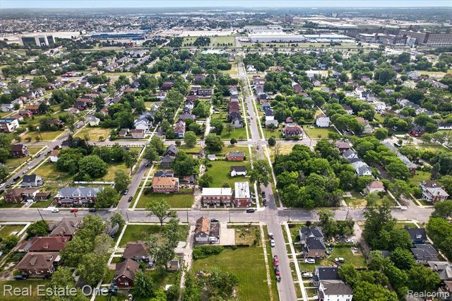 8415 Brush Street, Detroit, MI 48202