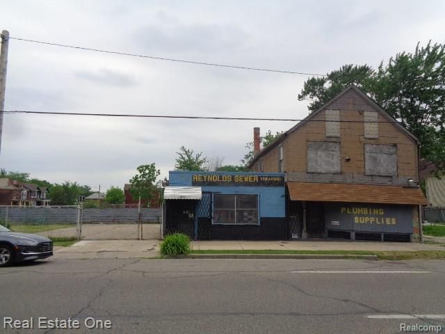 8415 Brush Street, Detroit, MI 48202