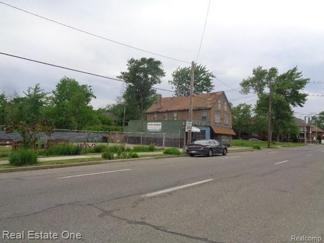 8415 Brush Street, Detroit, MI 48202
