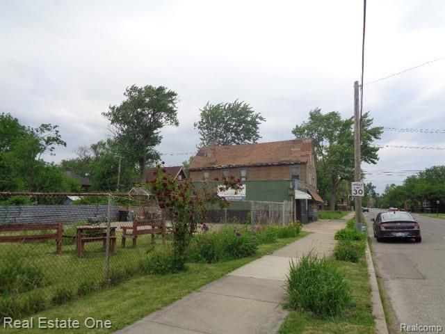 8415 Brush Street, Detroit, MI 48202