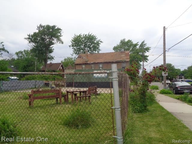 8415 Brush Street, Detroit, MI 48202