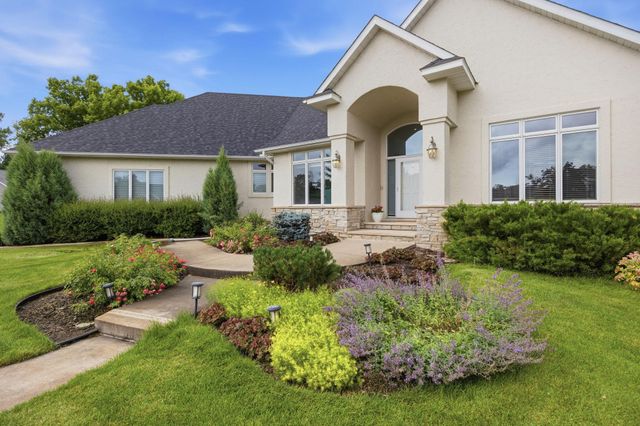 1040 Bayside Lane, Mound, MN 55364
