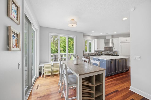 1040 Bayside Lane, Mound, MN 55364