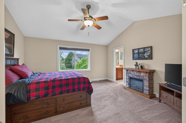 20685 Frost Court, Lakeville, MN 55044