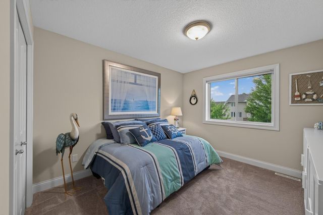 20685 Frost Court, Lakeville, MN 55044
