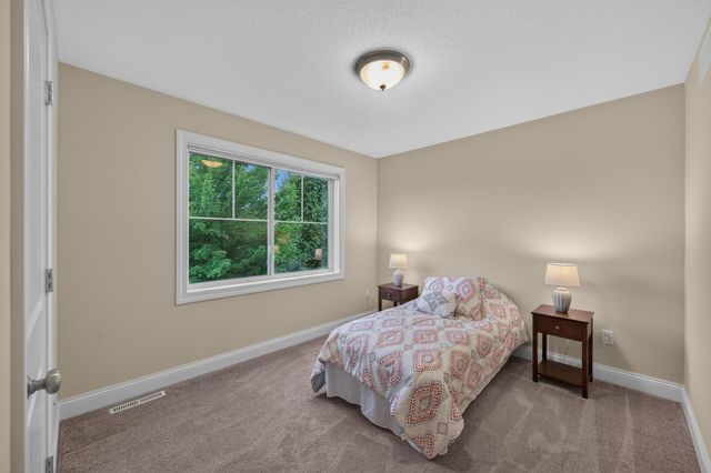 20685 Frost Court, Lakeville, MN 55044