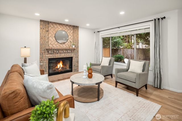 26224 SE 40th Street, Sammamish, WA 98029