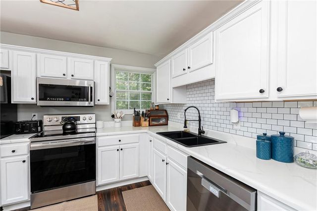 9420 Poole Road, Villa Rica, GA 30180