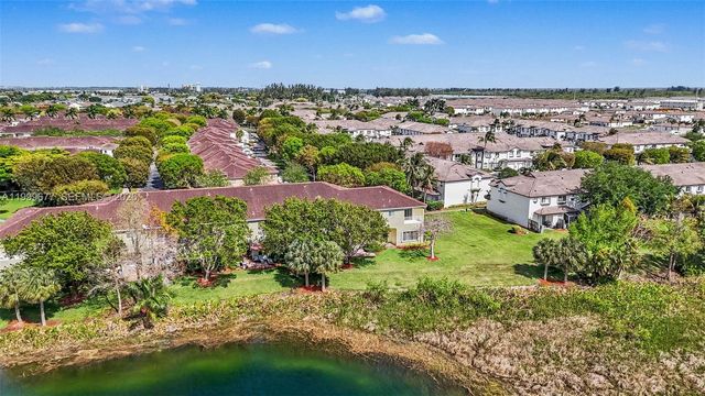 2020 SE 23rd Ave, Homestead, FL 33035