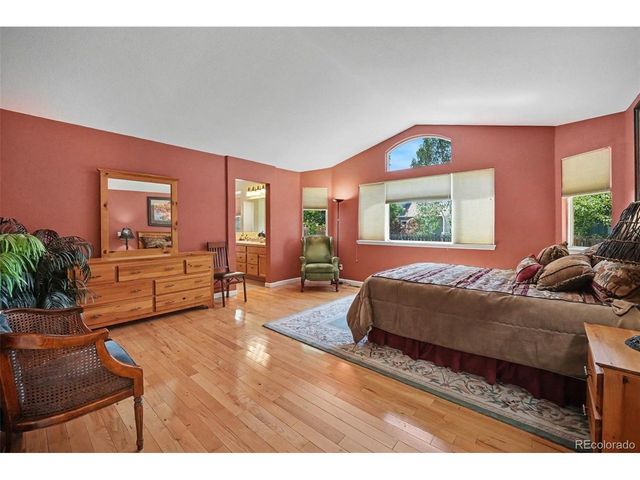 19158 W 61st Ave, Golden, CO 80403