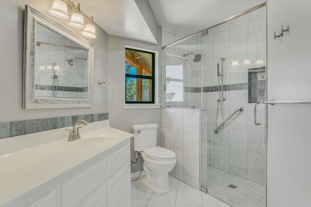 106 & 104 Agarita DR, Burnet, TX 78611