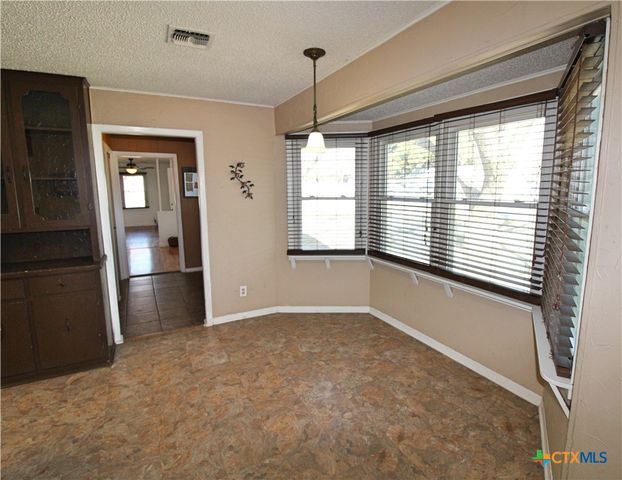 1001 E Main Street, Little River Academy, TX 76554