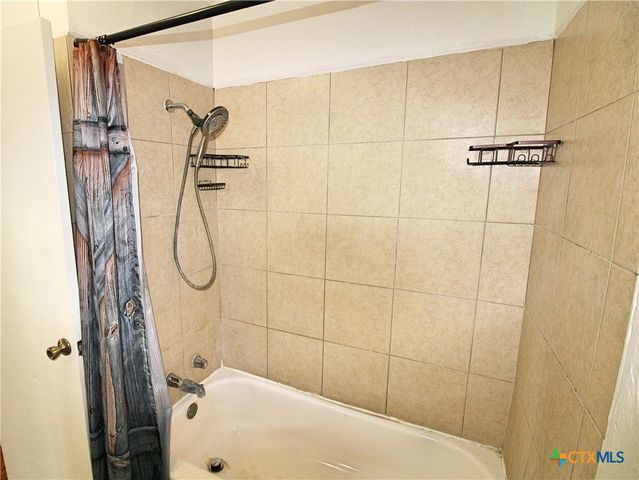 1001 E Main Street, Little River Academy, TX 76554